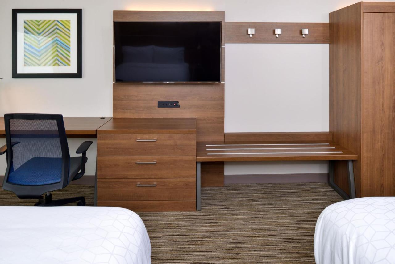 Holiday Inn Express & Suites - Ottumwa By Ihg Exterior foto