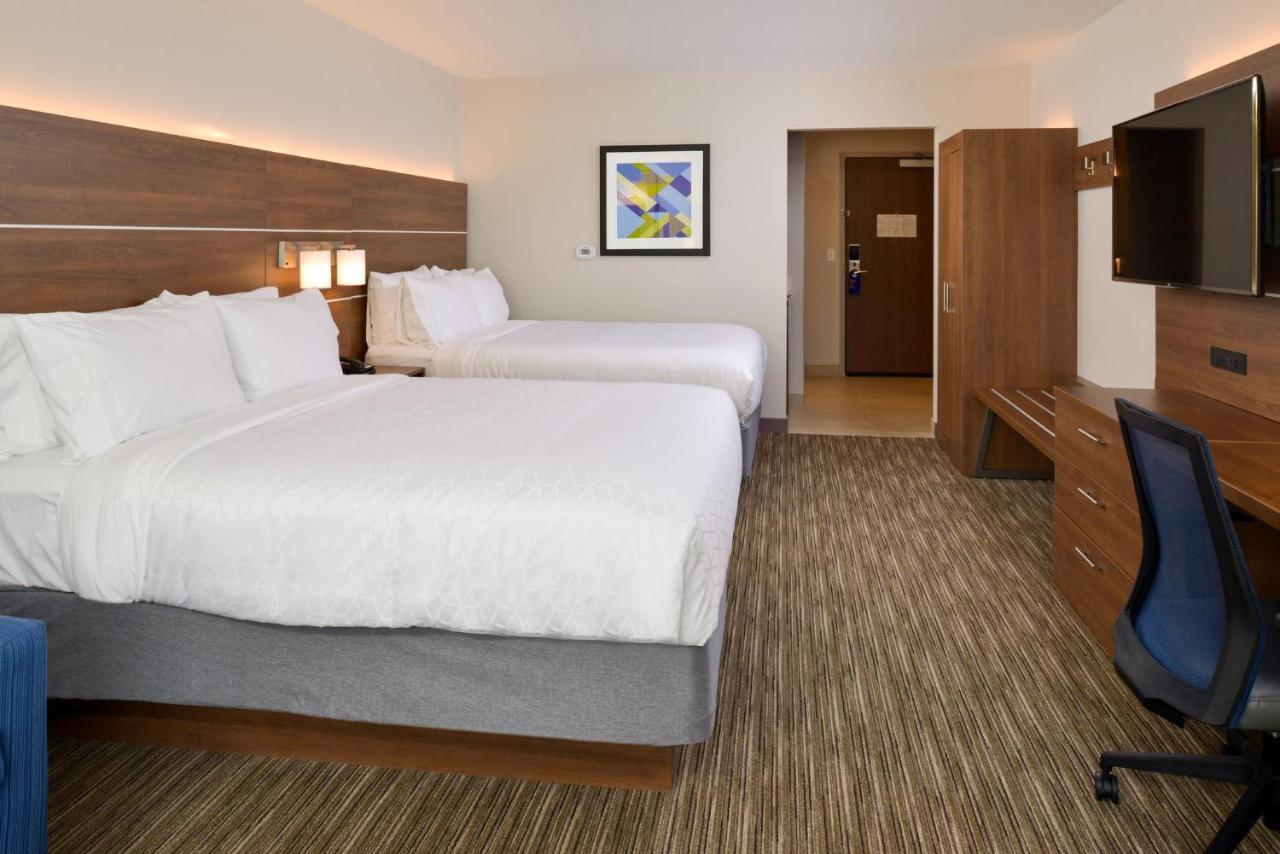 Holiday Inn Express & Suites - Ottumwa By Ihg Exterior foto