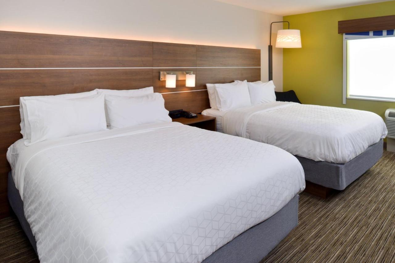 Holiday Inn Express & Suites - Ottumwa By Ihg Exterior foto