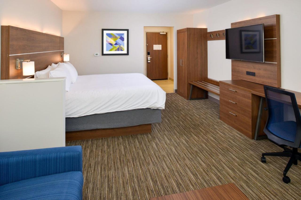 Holiday Inn Express & Suites - Ottumwa By Ihg Exterior foto